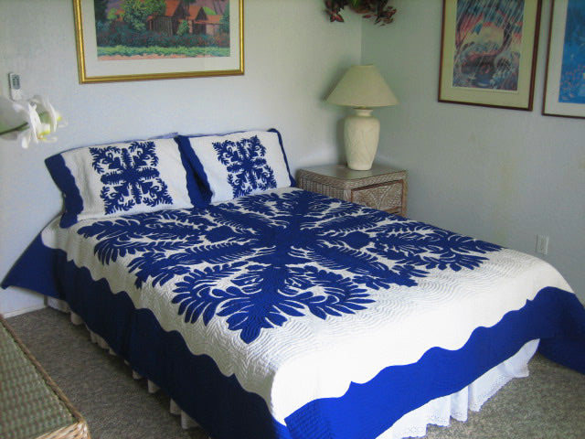 Kahili Crown – Emmalani Hawaiian Quilts
